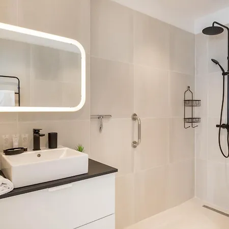 Apartment A1 175blo-paris Convention Paris